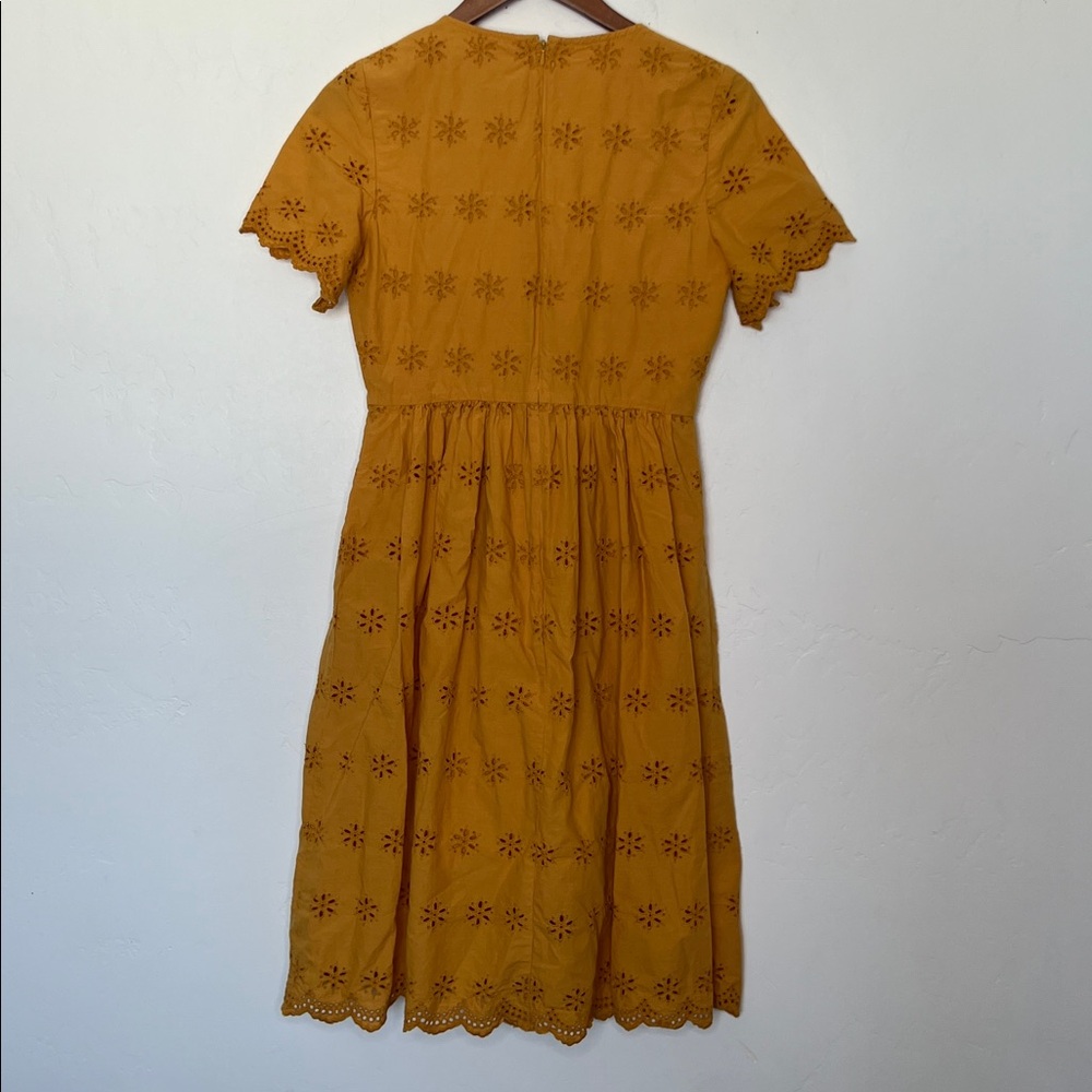 Madewell Eyelet Midi Dress Yellow Cotton Scalloped Hem Summer Size 4 L2364 - Picture 5 of 5